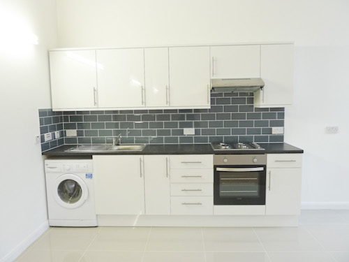 ground floor live work unit available with 5 rooms in EN5 High Barnet